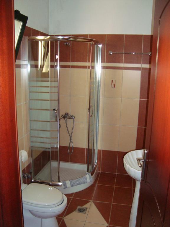 Kourtis Apartment Paramythia Bilik gambar